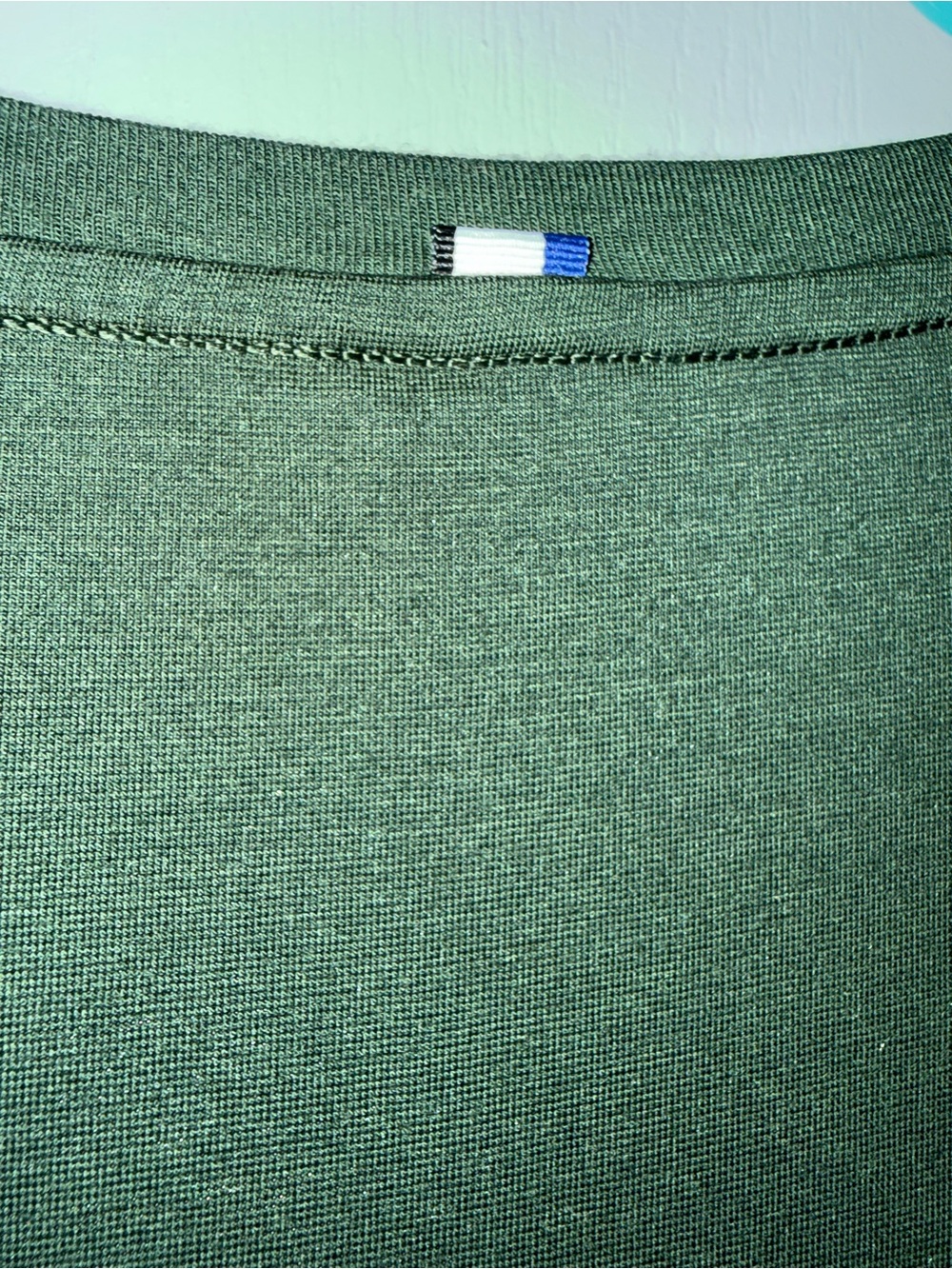 Kit and Ace Tech Tee - Picture 4 of 5